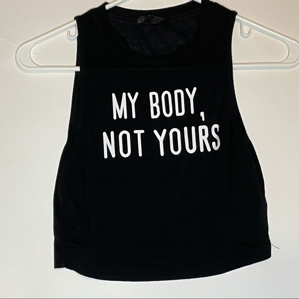Graphic Cropped Tank Top